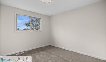 3250 E 12th St, Casper, WY 82609