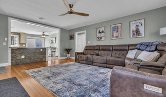 65 Shell St, Beachwood, NJ 08722