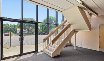 1735 Central Ave, Albany, NY 12205