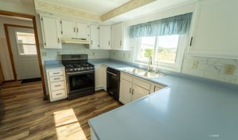 7533 Selby Rd, Athens, OH 45701