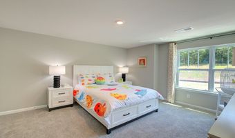 842 Adelston Ln, Weaverville, NC 28804