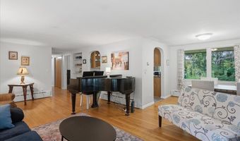 308 Crescent Blvd, Bennington, VT 05201