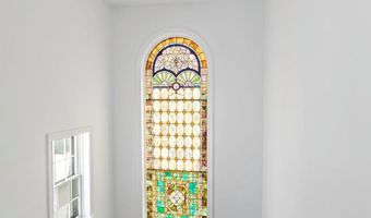 207 S PATRICK St 204, Alexandria, VA 22314