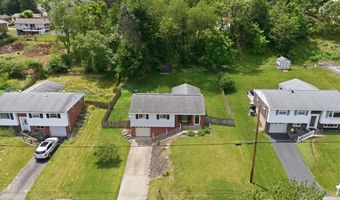 722 Redstone Dr, Allison Park, PA 15101