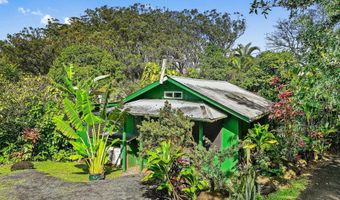 1055 Kaupakalua Rd, Haiku, HI 96708