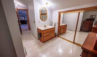 895 Vijobi Trl, Amery, WI 54001