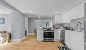 382 Spring St 1, Newport, RI 02840