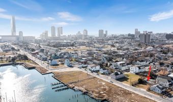 442 N Massachusetts Ave Ave, Atlantic City, NJ 08401