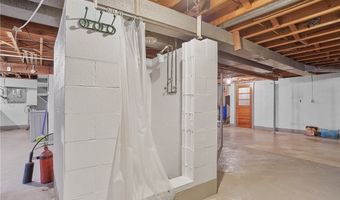 39128 Crestview Rd, Leetonia, OH 44431