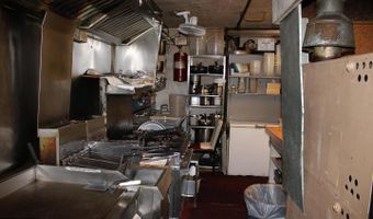 132 BROWNING Rd W, Bellmawr, NJ 08031