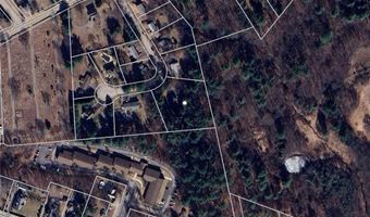 30 Pacheco Dr, North Smithfield, RI 02896