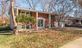 547 Golfwood Dr, Ballwin, MO 63021