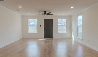 1214 Hough, Adkins, TX 78101