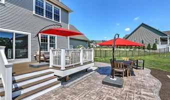 1 W Farm Rd, Smithfield, RI 02917