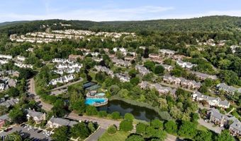 29 Oriole Dr, Allamuchy Twp., NJ 07840