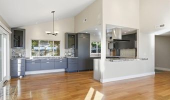 132 Pax Place Ct, Aptos, CA 95003
