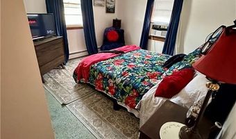103 Windsor Park Dr, Coventry, RI 02816