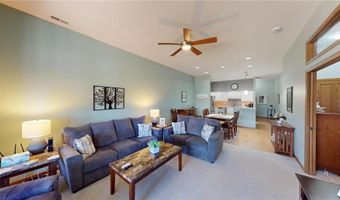 212 Broadway Ave N C1, Albert Lea, MN 56007