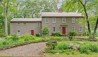 12 Lampercock Ln, Lincoln, RI 02865