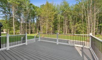52 Jasper Ln, Arundel, ME 04046