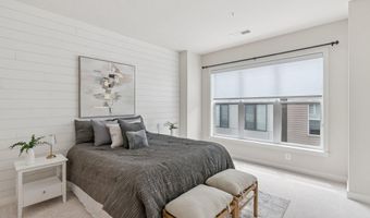 8044 RED HOOK St, Rockville, MD 20855
