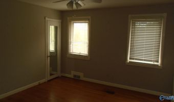 830 Fairway Dr, Anniston, AL 36207