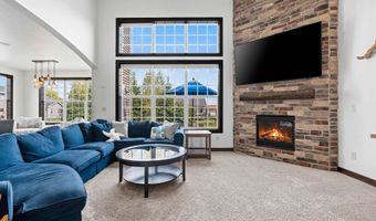 1013 HARVEST Trl, Appleton, WI 54913