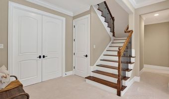 262 Dietrich Rd, Ballwin, MO 63021
