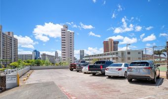 2888 Ala Ilima St 806, Honolulu, HI 96818