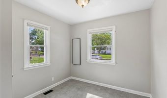 791 Eugene St, Akron, OH 44306