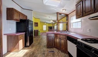 497 Cherokee Trl, Ball Ground, GA 30107