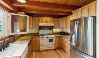 16029 Sunset Heights Dr, Bigfork, MT 59911