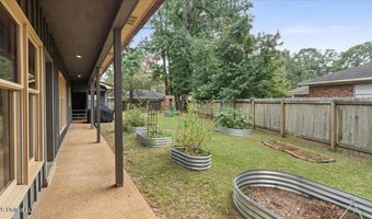112 Swallow Dr, Brandon, MS 39047