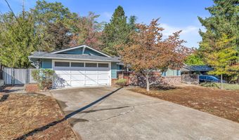 899 Park St, Ashland, OR 97520