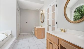 137 Dockside Downs Dr, Woodstock, GA 30189