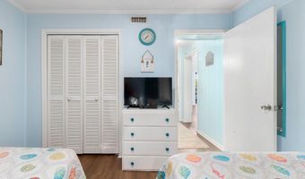 301 Commerce Way, Atlantic Beach, NC 28512