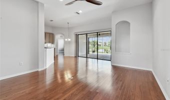 5303 MOON SHELL Dr, Apollo Beach, FL 33572