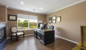 5 Denise Dr, Allentown, NJ 08501