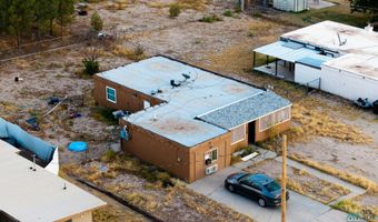 408 S 11th St, Carlsbad, NM 88220