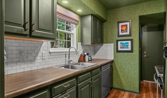 91 Yardley Ln, Akron, OH 44313