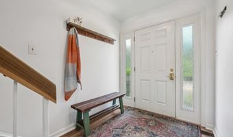10707 MUIRFIELD Dr, Potomac, MD 20854