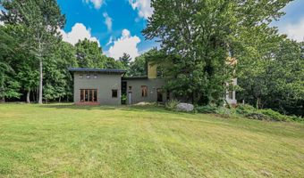 27 Ridge Rd, Canton, CT 06019