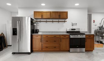 25551 885th Ave, Austin, MN 55912