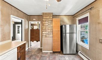 217 Narragansett St, Cranston, RI 02905
