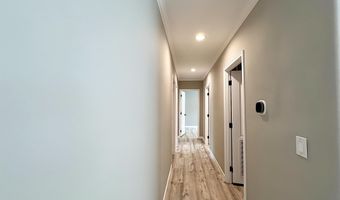 61170 Chuckanut Dr, Bend, OR 97702