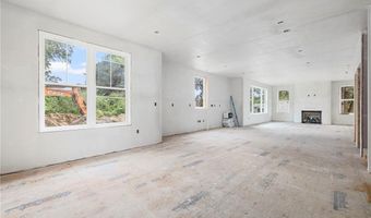 55 Dolphin Ave, Jamestown, RI 02835