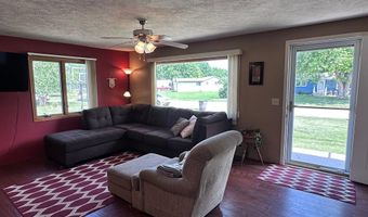 128 Mark St, Aurora, NE 68818