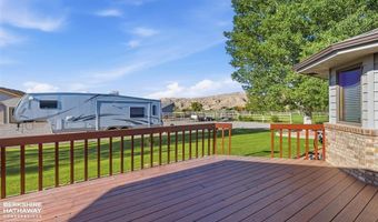 39 Nez Perce Dr, Cody, WY 82414