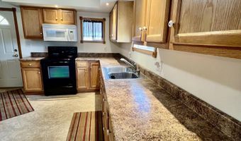 125 E Main St, Agency, IA 52530