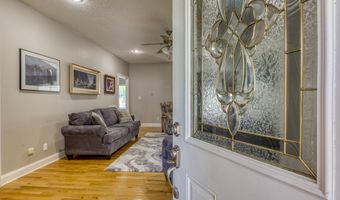 20286 Millbrook Dr, Abingdon, VA 24211